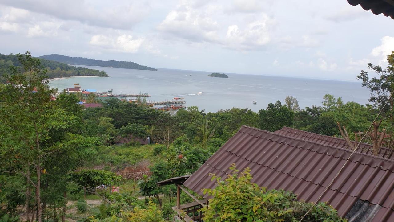 Kohrong Sea Views Bungalows Sihanoukville Buitenkant foto